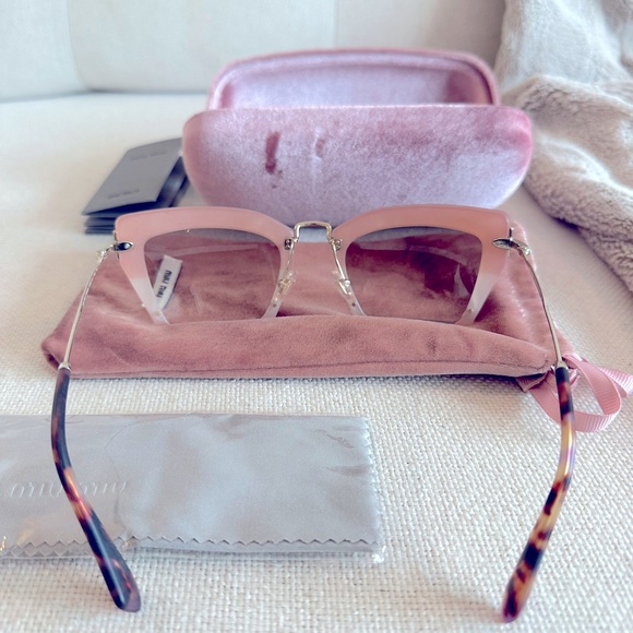 Authentic Miu Miu Sunglasses - Picture 2 of 8